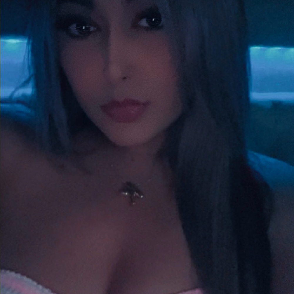 Meet your Posher, Kaitlynn